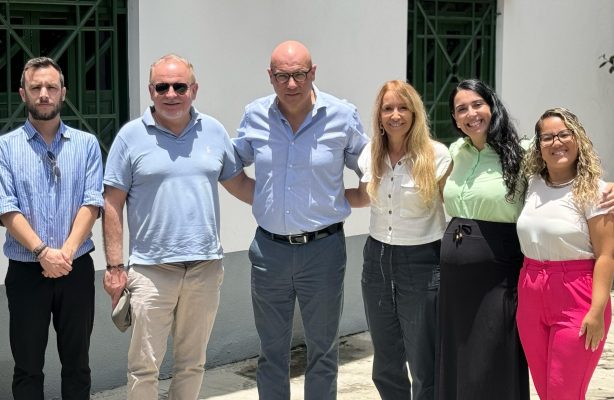 thumbnail de AVSI Brasil recebe visita da Agência Italiana de Cooperação ao Desenvolvimento e reforça compromisso com o desenvolvimento social em Salvador